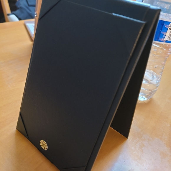 Set of 10 Leather Table Tent/Menu Holder 4x6 - Picture 3 of 3